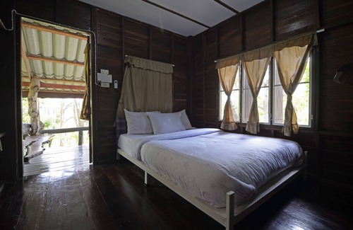 Wang Nam Khiao Hotel | Phuzai Kaew Resort