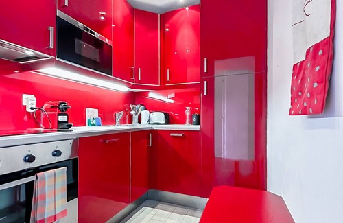 Randogne Apartment | Pied-à-terre in Crans-Montana, pool and view - Swi