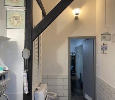 Nowa Huta Apartment | Piekny,duzy loft 80 metrow blisko centrum