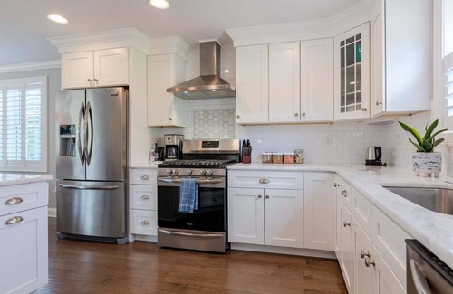 Narragansett Pier House | Pier Gem: Walk to Beach, Shops & Dining