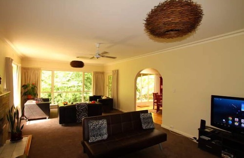 Olinda House | Pine Hill - located at Olinda