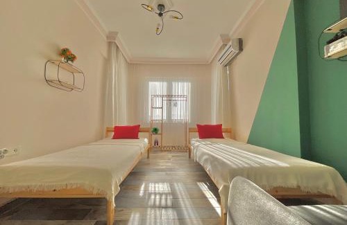 Lara Apartment | Pine & Ocean Breeze Lara Beach Antalya