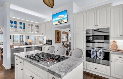 Islamorada House | Pineapple Beach : 5 BR, 4.5 BA in Islamorada, Sleeps 10