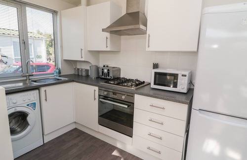 Morpeth Cottage | Pinecone Lodge - No 9