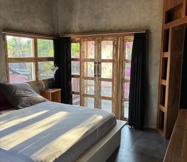 Gili Air Villa | Pink Door Villa Gili Air, private pool & kitchen