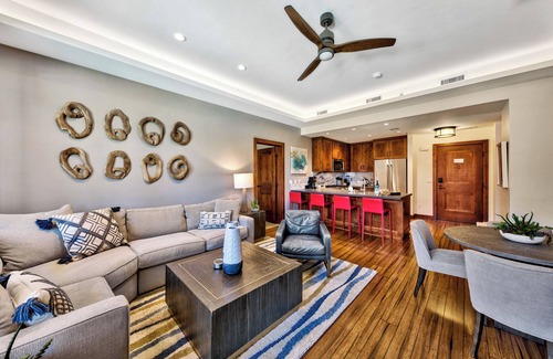 Lakeside Park Condo | Pinnacle Stateline Resort, BBQ, Hot Tub, Pool Zalanta #214