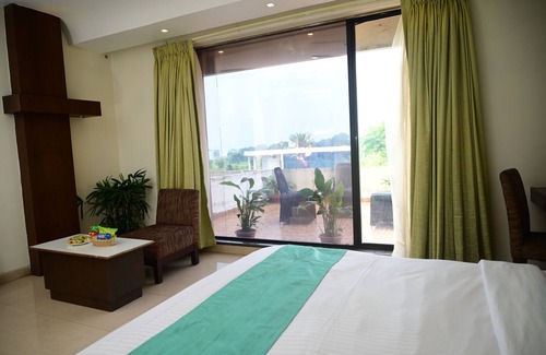 Jharsuguda Hotel | Pipul Utkal Continental