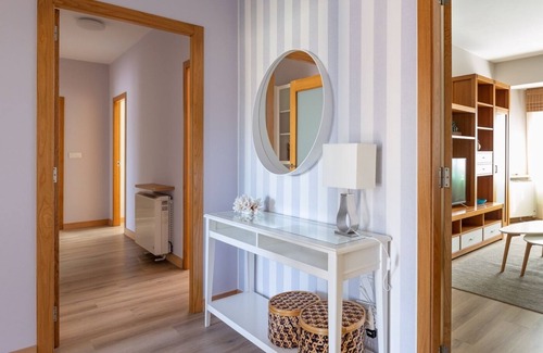 A Estrada Apartment | Piso 3 Adeinés Viviendas uso Turistico