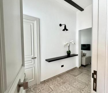 Alcala de Guadaira Apartment | Piso con patio,mascotas aptas