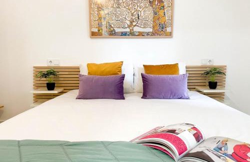 Alicante City Centre Apartment | Piso en primera línea con vistas al Castillo