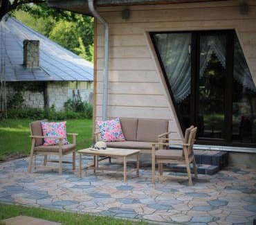 Narol House | PIZUNY Dom pod dębem z balią na wyłączność