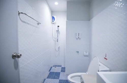 Lop Buri Hotel | PJ Loft Hotel