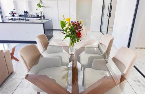 Al Bahraoyine Apartment | Playablanca Luxury Beach Apartment First Floor in Tanger
