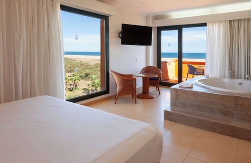 Punta del Moral Hotel | Playamarina