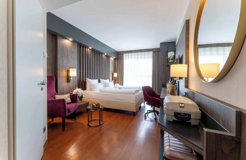 Knielingen Hotel | PLAZA Premium Karlsruhe