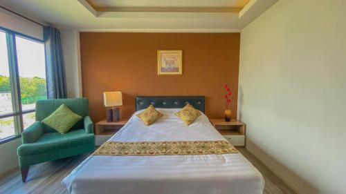 Ladprao Hotel | Plearnwan Deluxe Mansion