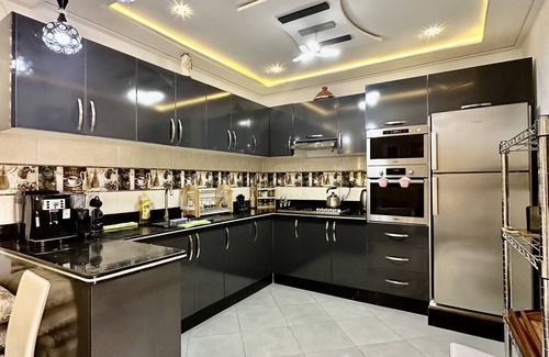 Oujda Villa | Pleasant Villa well equipped with Terrace & Garage & Fiber