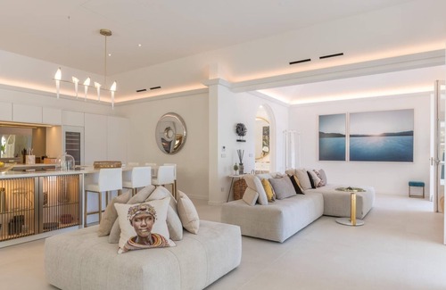 Camaruche Villa | Please Inquire Before Booking – Luxury Villa