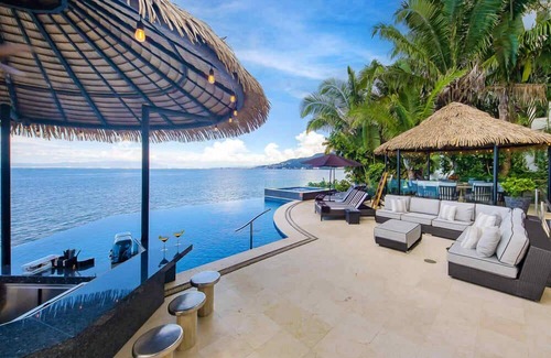 South Shore Hotel Area Villa | Please Inquire Before Booking – Luxury Villa