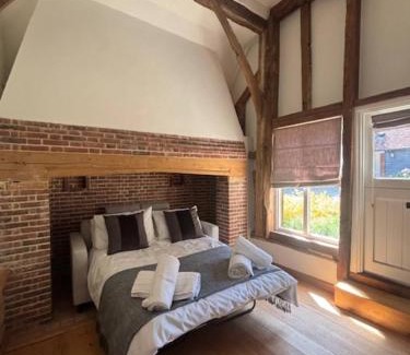 Sheldwich House | Plum Pudding Barn