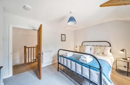 Buckland Newton House | Poacher's Cottage