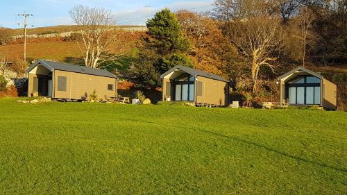 Llwyngwril House | POD2 Family Glamping with seaview & Wi-Fi