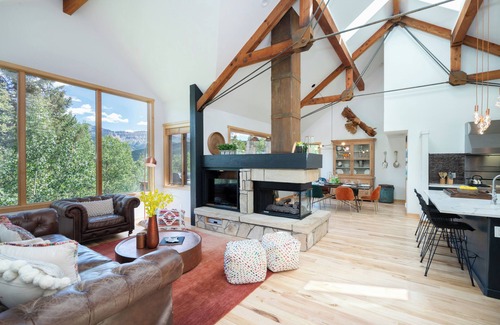 Mountain Village House | POLAR QUEEN- Modern Mountain Home w/Views, Tons of Extras & Easy Ski Access