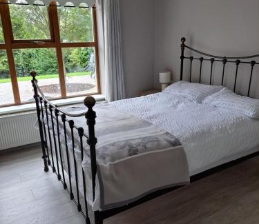 Killarney Apartment | Pollys Haven