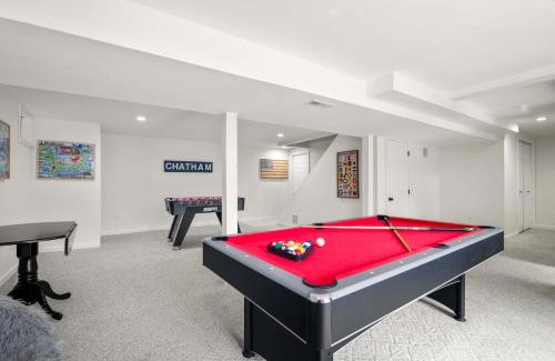 South Chatham House | Pond Front Home w Game Room Dog Friendly