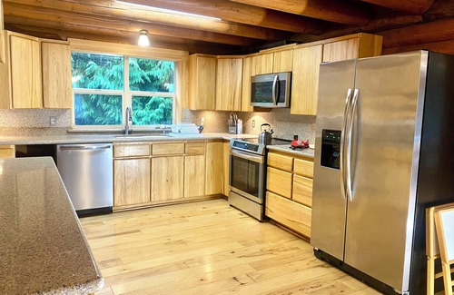 Ketchikan House | Pond Reef Retreat