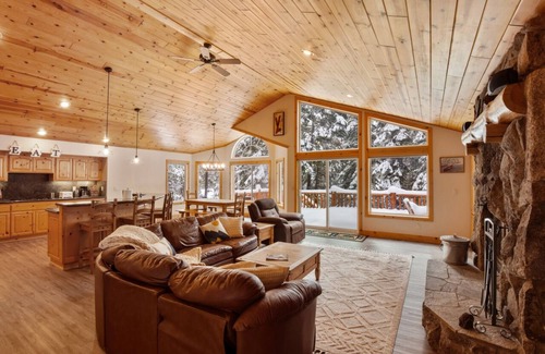 Carnelian Bay House | Ponderosa Lodge - Newer Construction