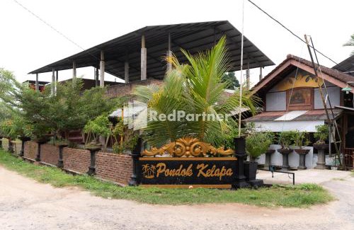 Rajabasa Hostel | Pondok Kelapa Homestay near Unila Lampung RedPartner