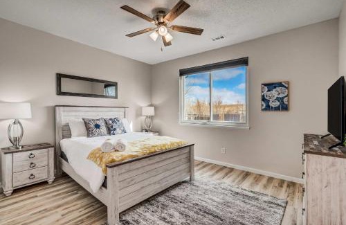 Colorado Springs House | Pony Meadows Family Escape with BBQ & Workspace