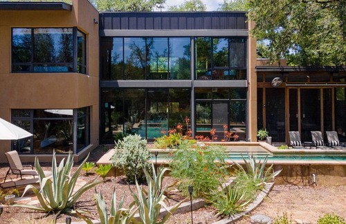 Flournoy Acres House | Pool | 8 Beds | Sleeps 14 - WalkerVR The Loft House Estate