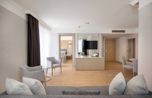 Liman Mahallesi Hotel | Porto Bello Hotel Resort & Spa