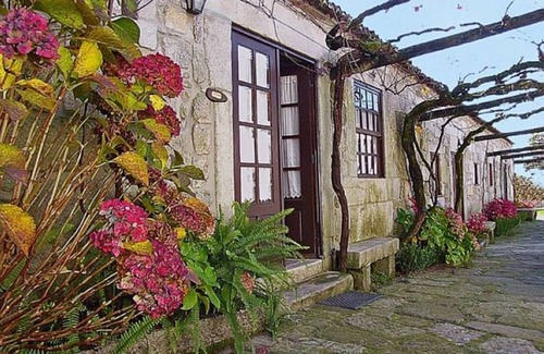 Anha Cottage | Portugal villa with pool, 4km from beach