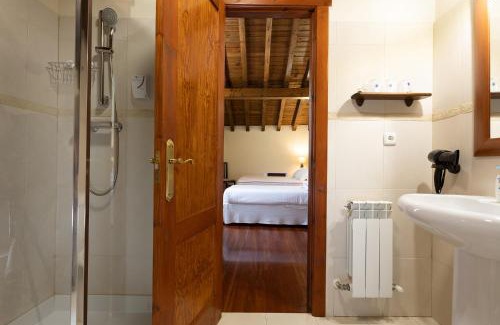 Mirones Hotel | Posada 3 Valles