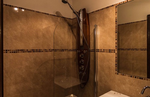 Los Corrales de Buelna House | Posada Real La Montañesa