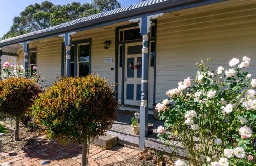 Miners Rest House | Pound Hill Cottage