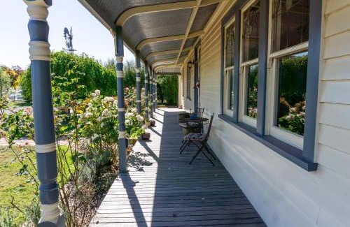 Miners Rest House | Pound Hill Cottage