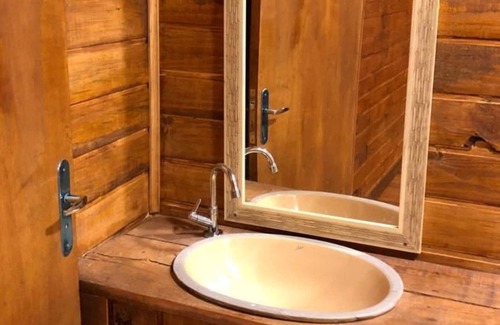 Grao Para Cabin | Pousada Rota do Corvo - Grão-Pará - SC