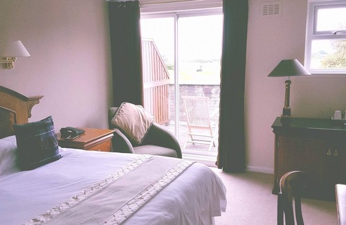 Cummertrees Hotel | Powfoot Hotel