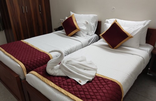 Suluru Hotel | PPH Living KVR Residency
