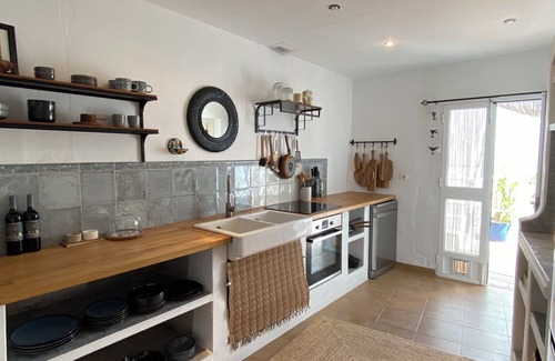 Sedella House | Prachtig Dorpshuis met Veel Buitenruimte