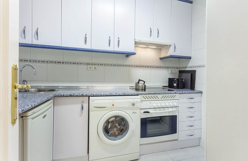 Jeronimos Apartment | Prado apartment in Madrid