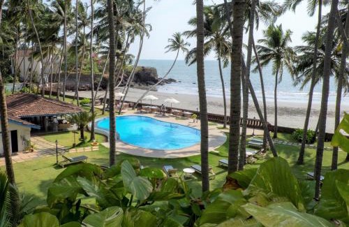 Dona Paula Resort | Prainha Resort By The Sea