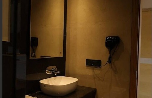 Bareilly Hotel | Prakash Continental