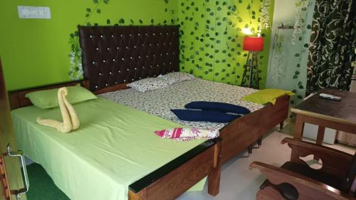 Bhubaneshwar House | Pravuprasad guesthouse budget room near railway station