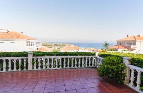 Bareyo House | Preciosa casa con vistas al mar