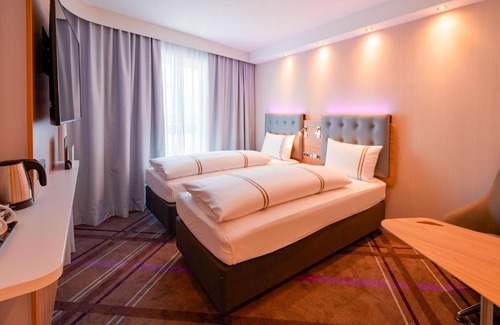 Schwetzingerstadt Hotel | Premier Inn Mannheim City Centre